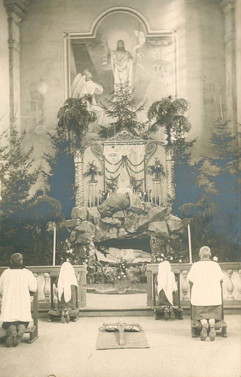 Antalieptės Šv. Kryžiaus Atradimo bažnyčios interjero fragmentas. Autorius nežinomas